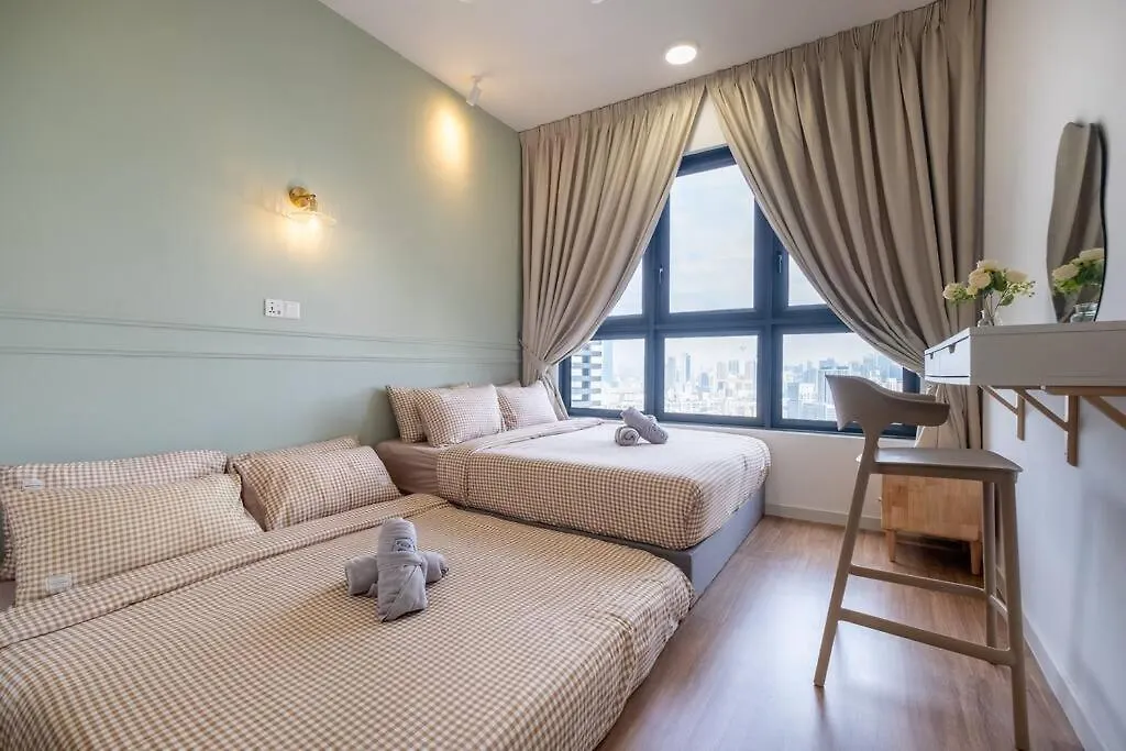 M Vertica 3Br 9Pax Sunway Velocity Mrt Aeon中文房东ikea Kuala Lumpur Ma­lay­sia